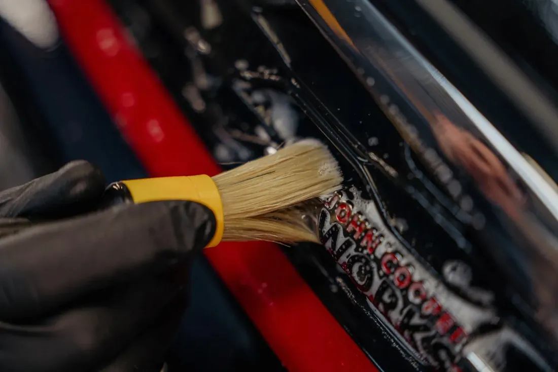 work-stuff-detailing-brush-short-24mm