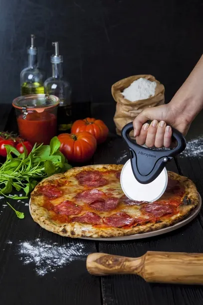 specialty-radelko-do-pizzy-stan-nowy-material-ostrza-ze-stali