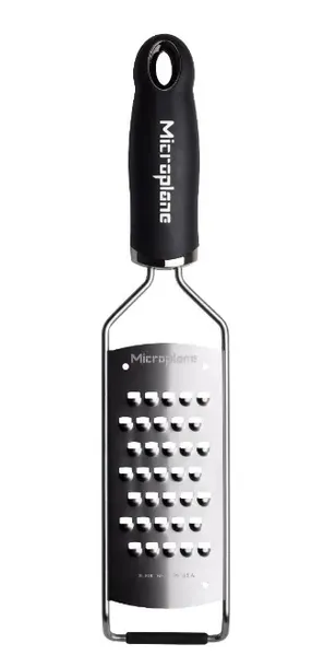gourmet-tarka-extra-coarse-marka-microplane-zasilanie-reczne