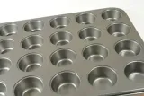 patisse-forma-na-24-mini-muffinki-28cm-classique-kod-producenta-02893