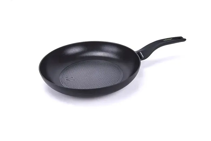 patelnia-20-cm-nova-indukcja-rodzaj-tradycyjna