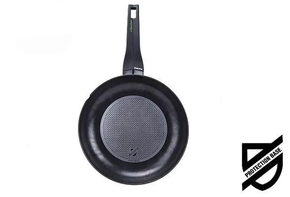 patelnia-20-cm-nova-indukcja-kolor-czarny