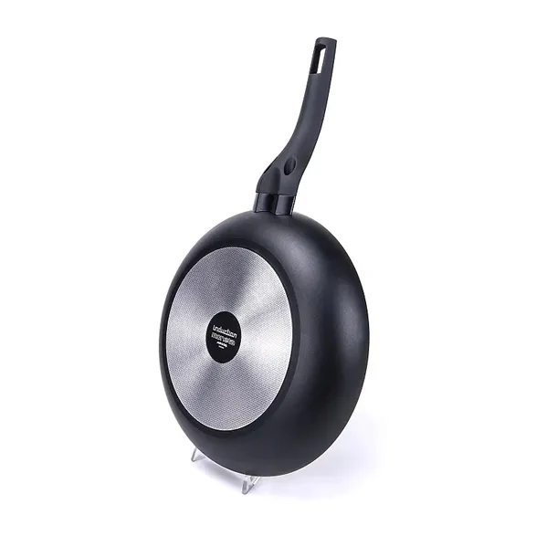 patelnia-20-cm-nova-indukcja-stan-nowy-marka-nova