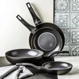 patelnia-20-cm-nova-indukcja-stan-nowy-powloka-non-stick-nieprzywierajaca