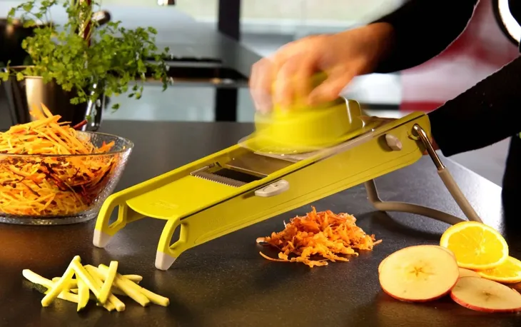 mandolina-swing-plus-material-obudowy-tworzywo-sztuczne