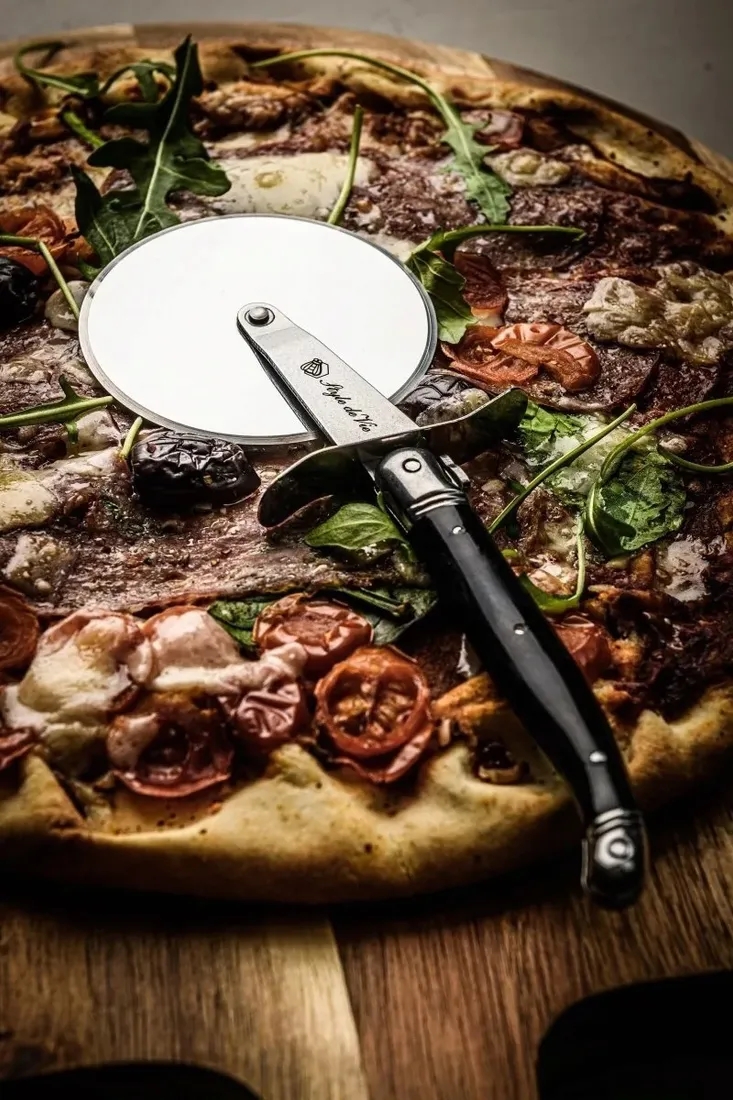 noz-do-pizzy-laguoiole-premium-line