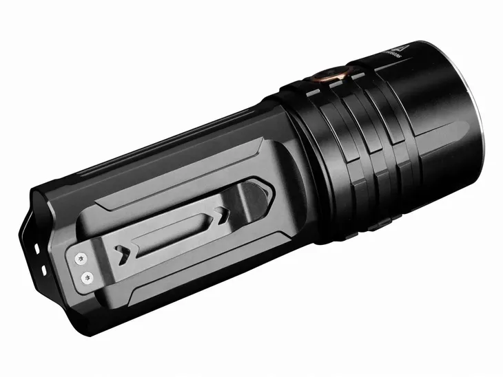 latarka-diodowa-fenix-lr35r-kolor-dominujacy-czarny