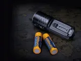 latarka-diodowa-fenix-lr35r-model-039-453