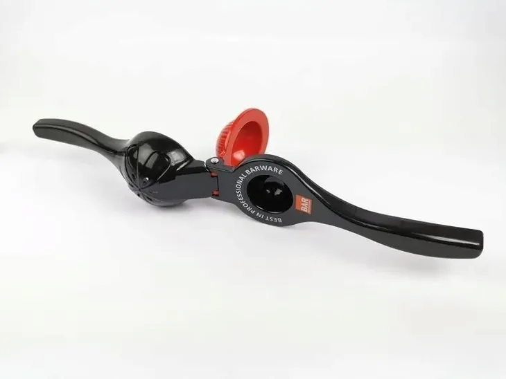 wyciskacz-do-cytrusow-marka-bareq