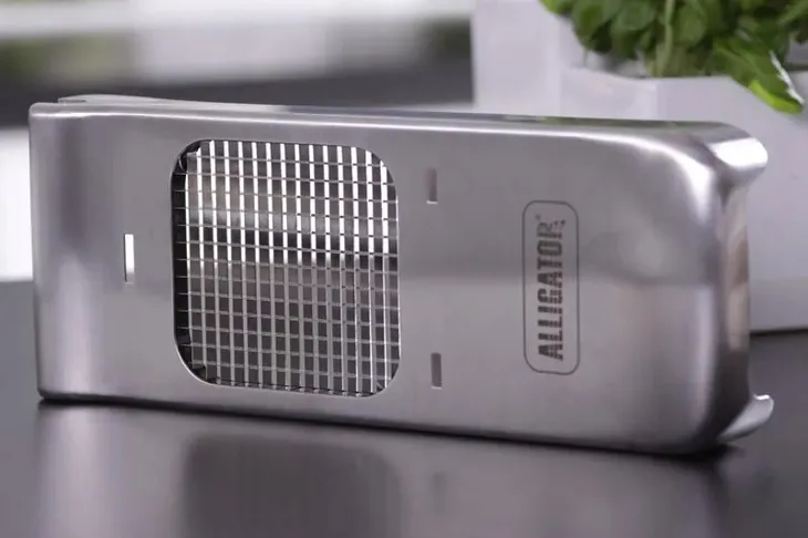 alligator-stalowy-duzy-stan-nowy-rodzaj-szatkownica