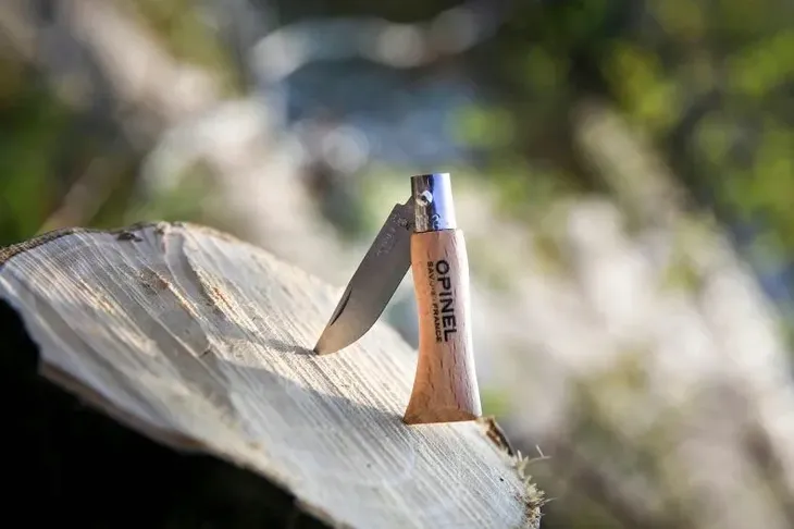 noz-opinel-02-inox-buk-material-glowni-stal