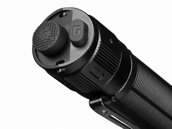latarka-diodowa-fenix-tk16-v2-0-dlugosc-14-3-cm