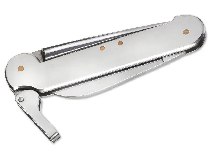 noz-magnum-catamaran