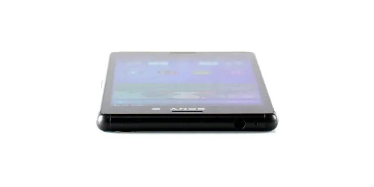 smartfon-sony-xperia-z1-compact-bez-blokad-typ-smartfon