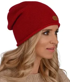moda-damska-czapka-z-wywinieciem-czerwonyi-dziania-polski-producent-j4
