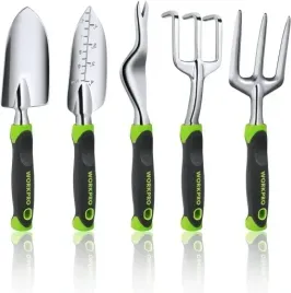 narzedzia-ogrodowe-widelki-kielnia-lopatka-grabie-wyrywacz-do-chwastow