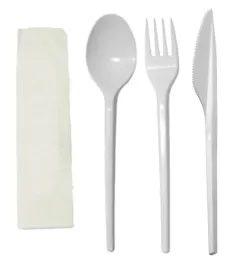 zestaw-sztuccow-wielorazowych-lyzka-noz-widelec-serwetka-na-grilla-x-10