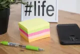 karteczki-samop-memo-notes-75x75-320k-neon-rodzaj-karteczki-samoprzylepne