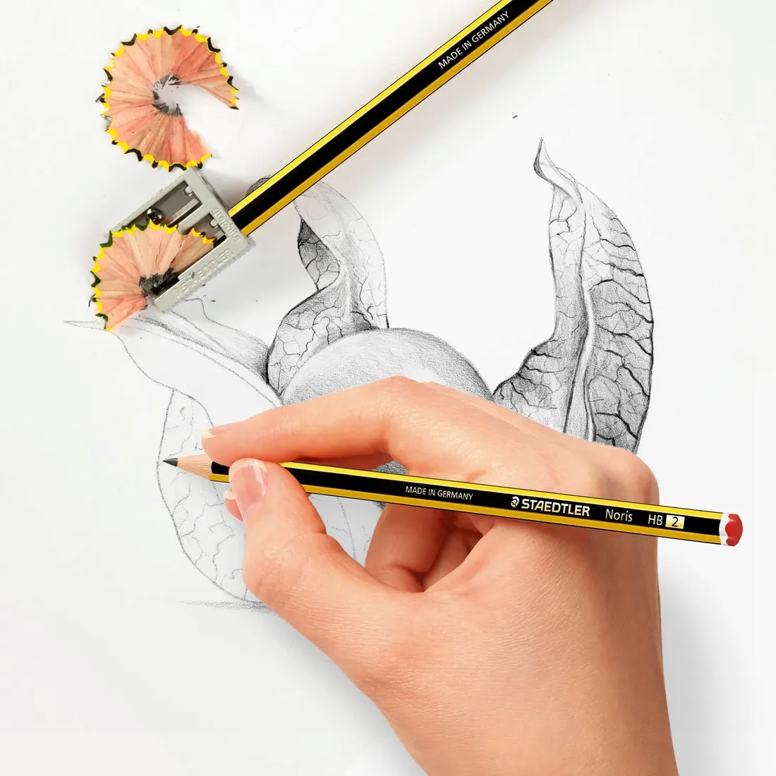 olowek-techniczny-staedtler-noris-h