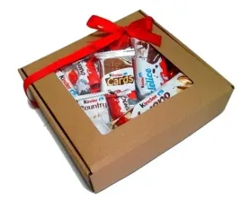 box-zestaw-slodyczy-kinder-jajko-joy-dzien-babci-kobiet-urodziny-walentynki