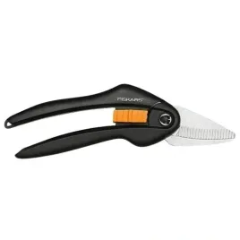 fiskars-nozyce-do-kartonu-drutu-pcv-blachy-1000571