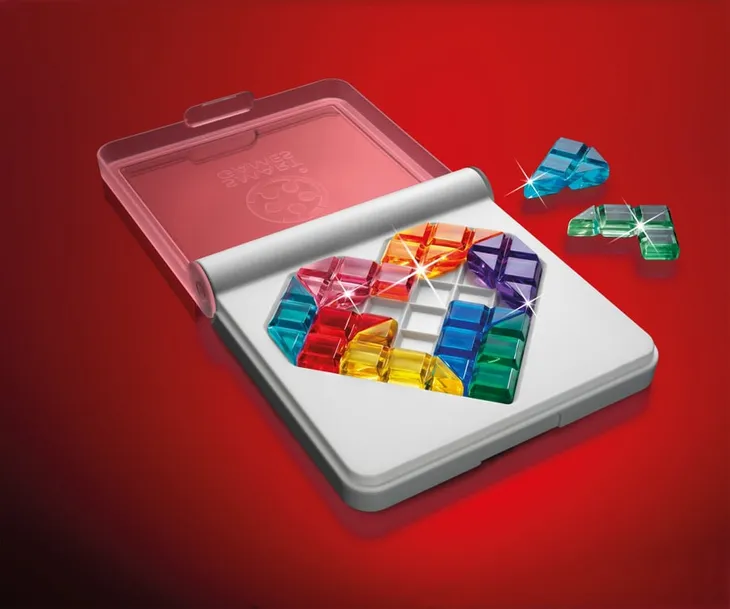 smartgames-iq-love-puzzle-3d