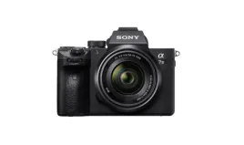 sony-a-7-iii-28-70mm-bezlusterkowiec-242-mp-cmos-6000-x-4000-px-czarn