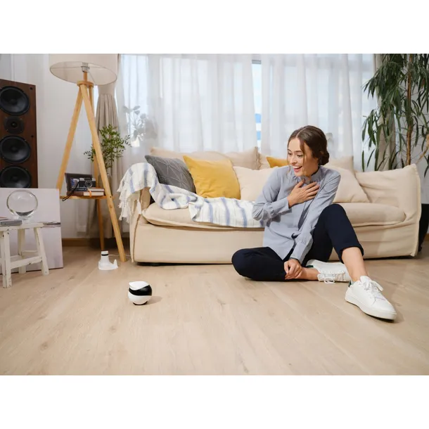 enabot-ebo-se-pet-surveillance-robot