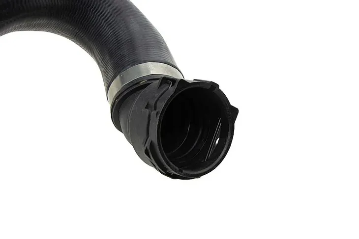 przewod-plynu-chlodzacego-bmw-1-e87-e88-05-3-e90-e92-e91-04-typ-samochodu-samochody-osobowe-samochody-dostawcze-stan-nowy