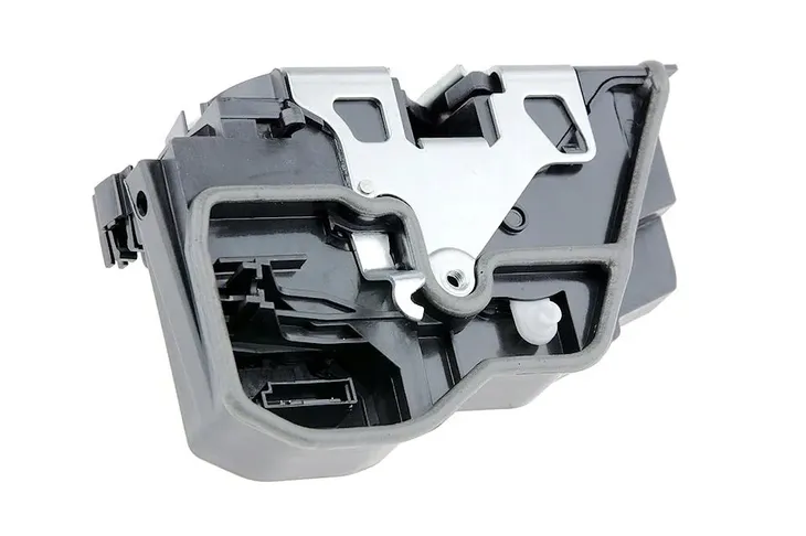 zamek-tyl-bmw-3-e90-e91-2009-5-e60-e61-2009-x1-e84-2010-x3-e83-2009-x5-stan-nowy-typ-samochodu-samochody-osobowe-samochody-dostawcze