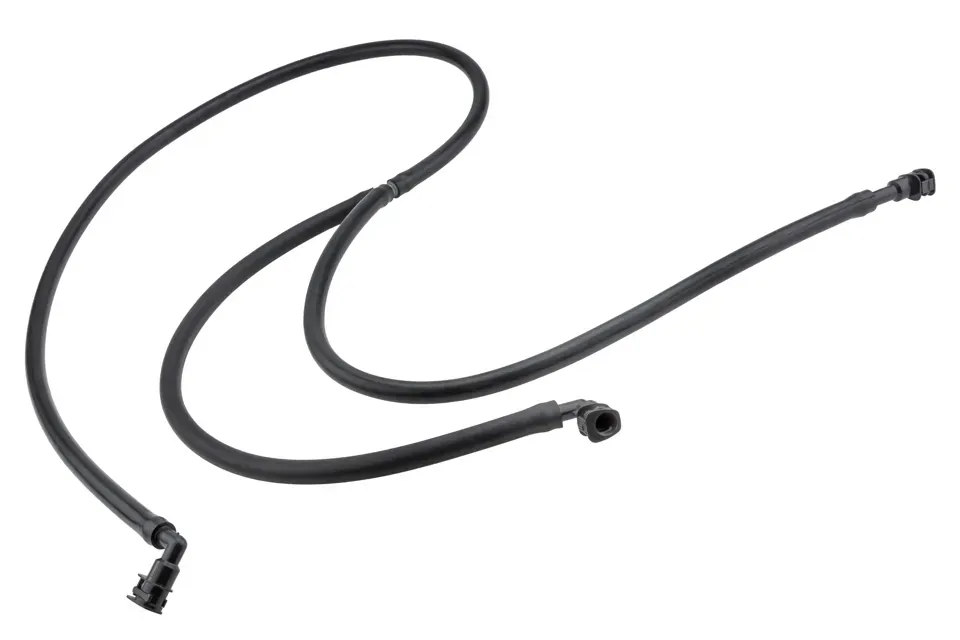 przewod-plynu-spryskiwacza-bmw-1-e81-e82-e87-e88-2007-2013