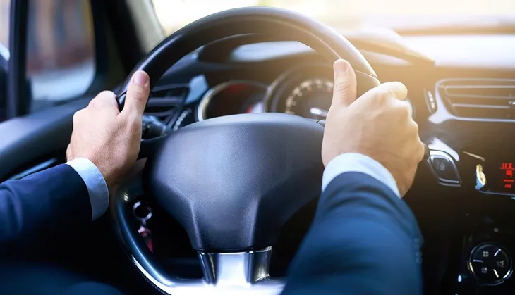 zwrotnica-tyl-bmw-1-e81-e82-e87-3-e90-e91-e92-e93-prawa-stan-nowy-typ-samochodu-samochody-osobowe-samochody-dostawcze