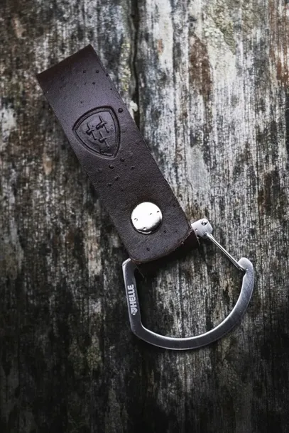 sprzaczka-helle-brazowa-rozmiar-uniwersalny