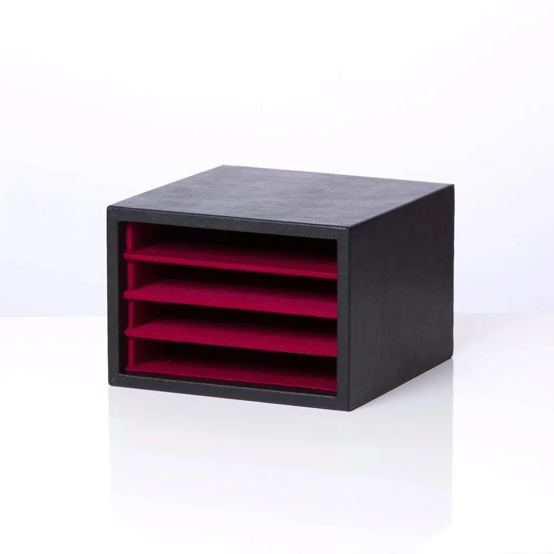 etui-na-4-pateny