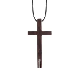 naszyjnik-krzyz-drewno