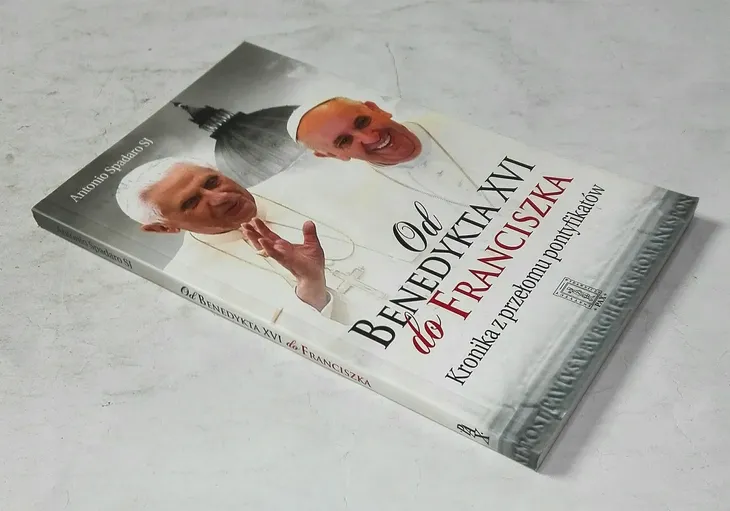 od-benedykta-xvi-do-franciszka-tytul-od-benedykta-xvi-do-franciszka