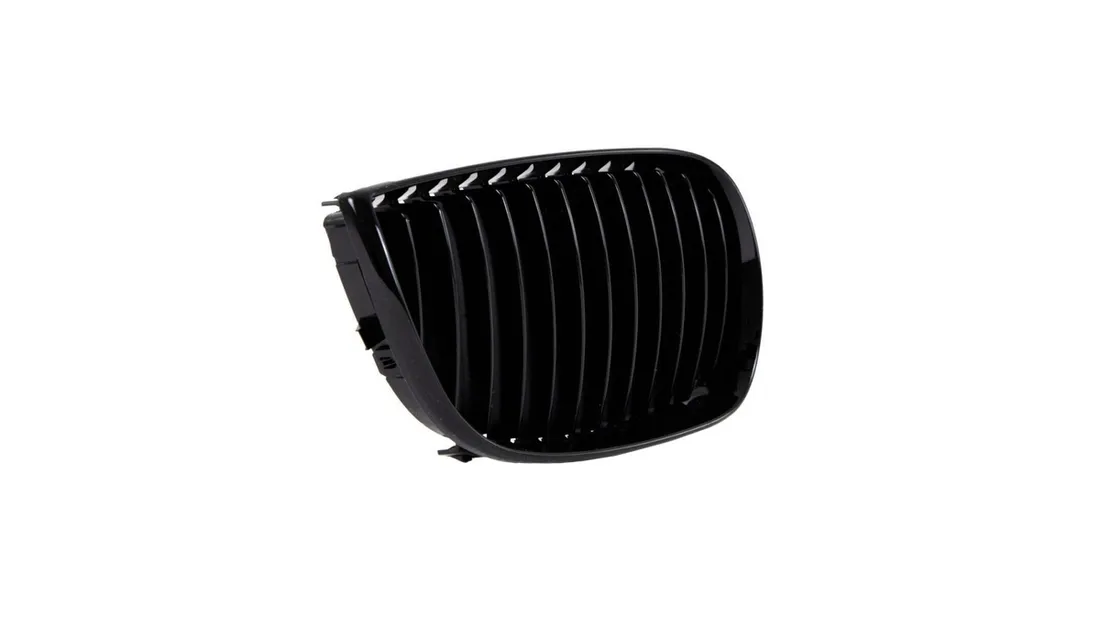 grill-bmw-1-e81-e82-e87-e88-pojedyncze-zeberka-gloss-black