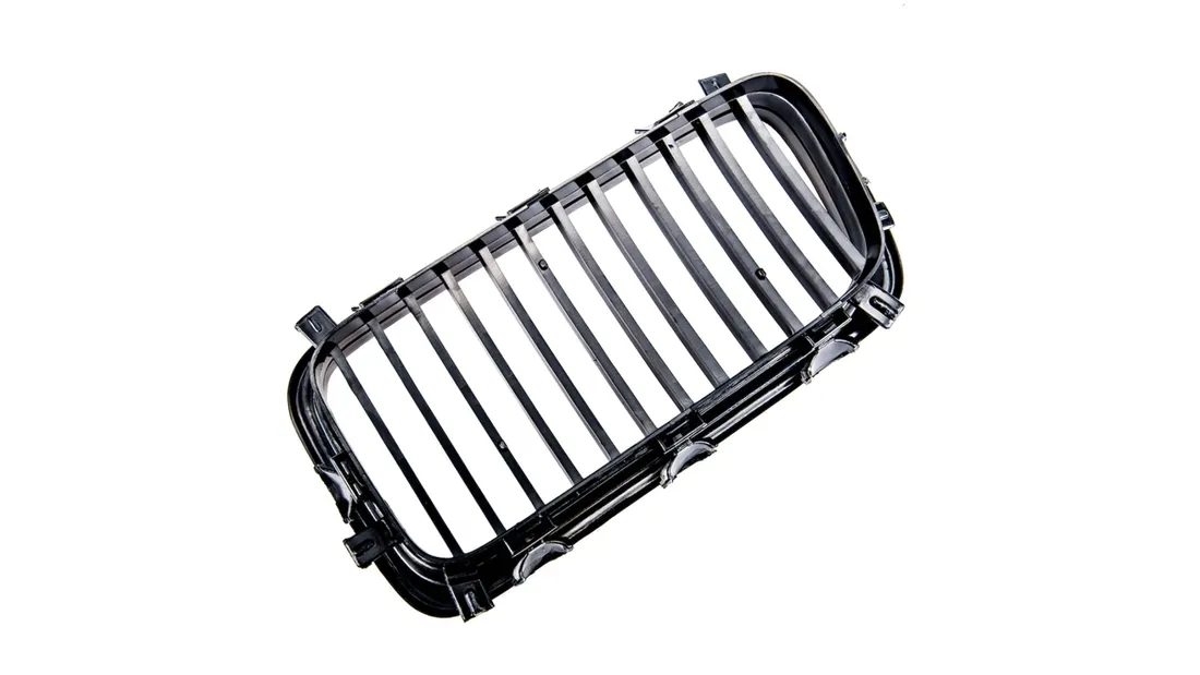 grill-bmw-7-e38-pojedyncze-zeberka-gloss-black