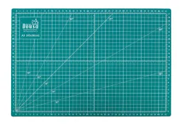 mata-do-ciecia-samogojaca-300-x-450mm-mata-modelarska-samozablizniajaca-sie
