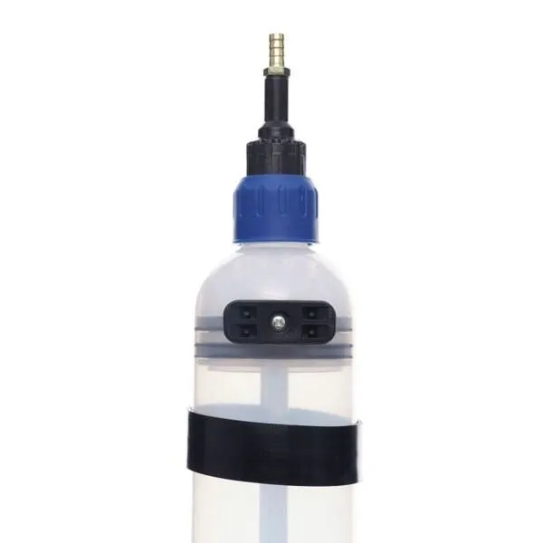 strzykawka-odsysarka-do-oleju-1500ml-kd1456-marka-kraftanddele