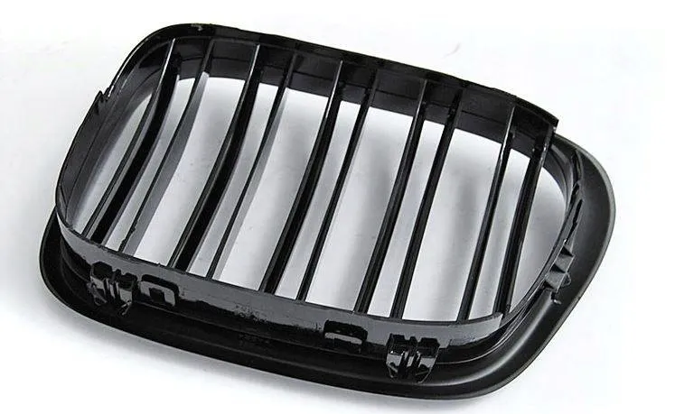 grill-nerki-black-polysk-bmw-e39-95-03