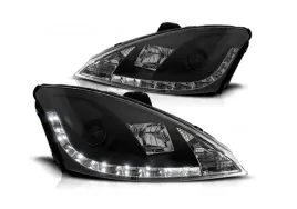 lampy-reflektory-ford-focus-01-04-black-daylight