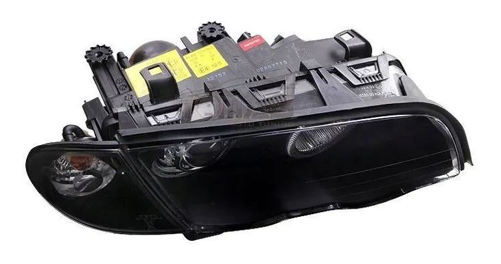 reflektory-lampy-przednie-bmw-e46-ringi-wersja-europejska