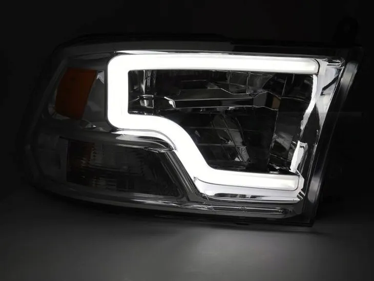 lampy-reflektory-chrome-led-do-dodge-ram-09-18-strona-zabudowy-lewe-prawe