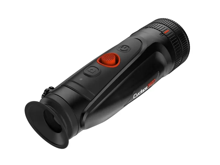 termowizor-obserwacyjny-cyfrowy-cyclops-340d-stan-nowy-zasieg-w-ciemnosci-2000-m
