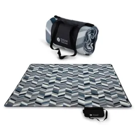 duza-mata-plazowa-koc-piknikowy-z-izolacja-geometryczny-wzor-200x200