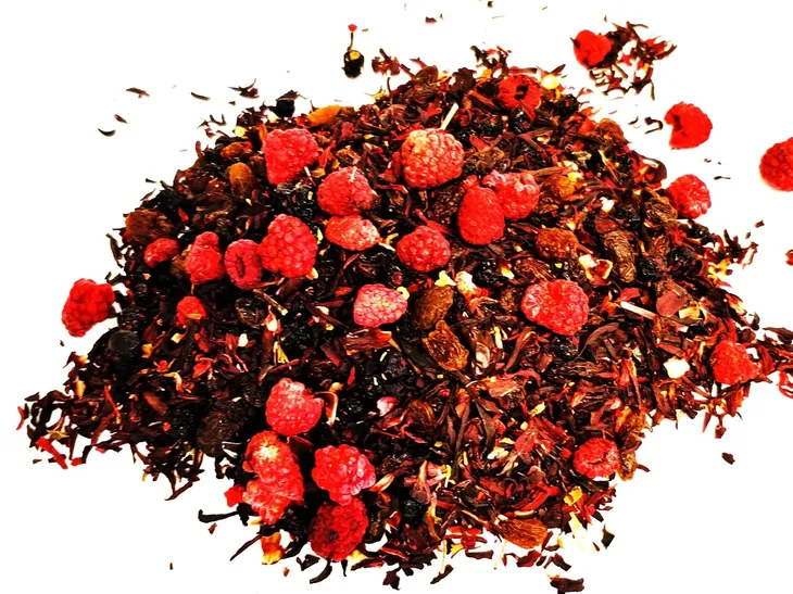 herbata-owocowa-malinowa-100g-marka-softtea