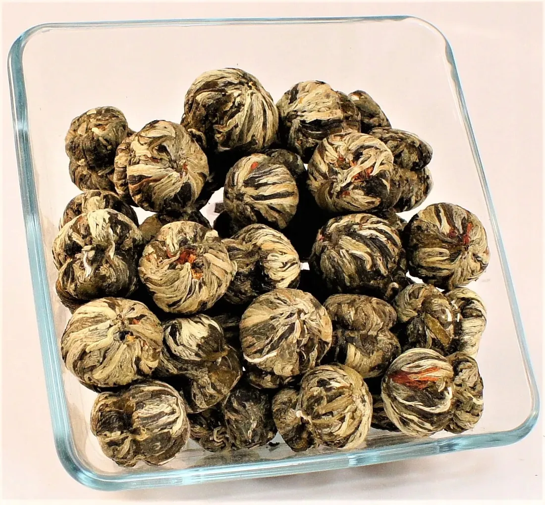 herbata-kwitnaca-biala-camus-blooming-1-szt-forma-lisciasta