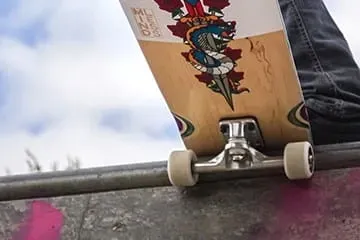 mindless-flash-snake-gen-x-longboard