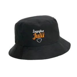 bucket-hat-kapelusz-czarny-pdm-julia-zugaj-01